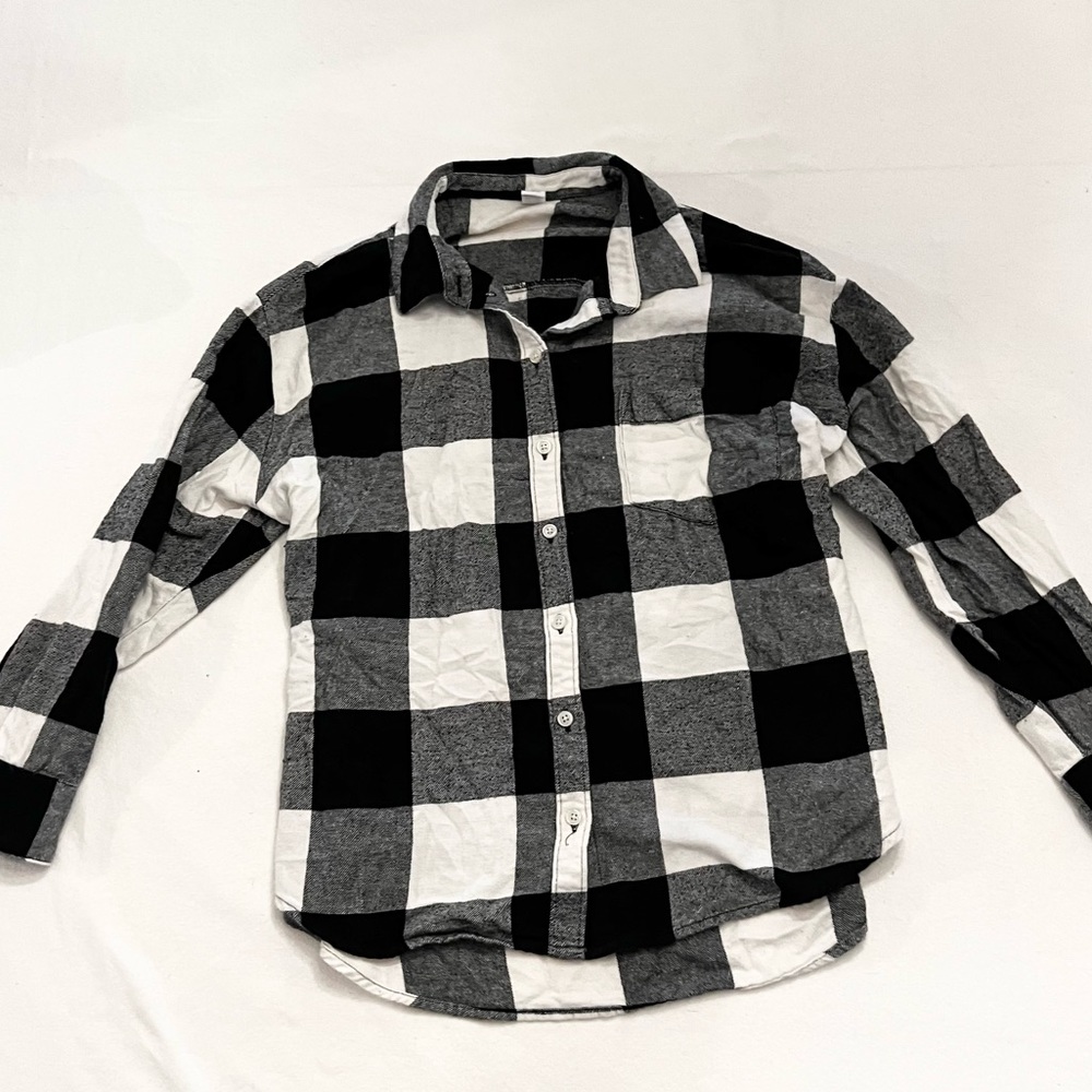 White and black plaid flannel
